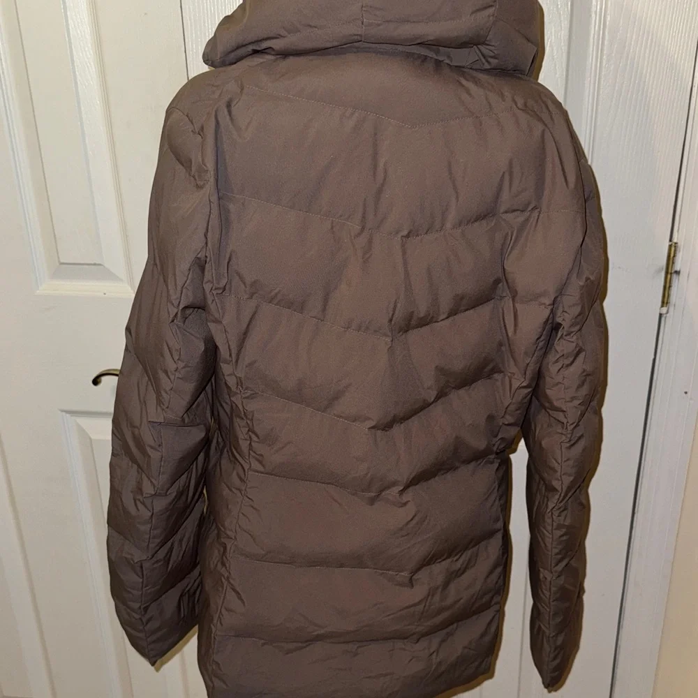 32 Degrees Women's Taupe Puffer Jacket - Picture 8 of 9